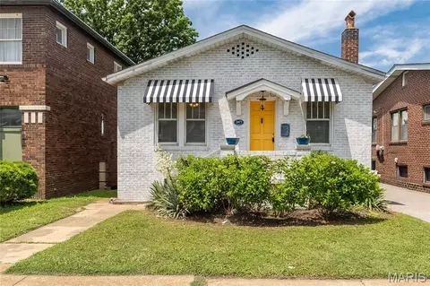 3471 Morganford Rd, Saint Louis, MO 63116