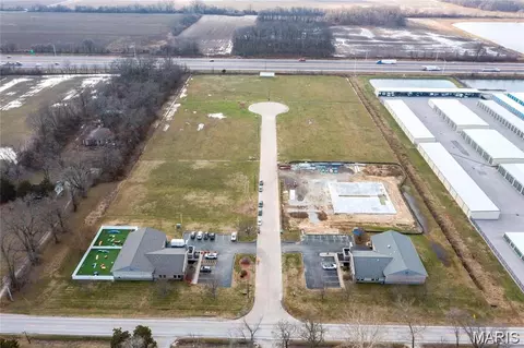 2754 Route 66 Business Park Dr, Edwardsville, IL 62025