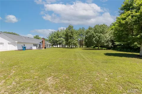 Exterior - 106 Heather St, Bertrand, MO 63823 photo 5 of 5