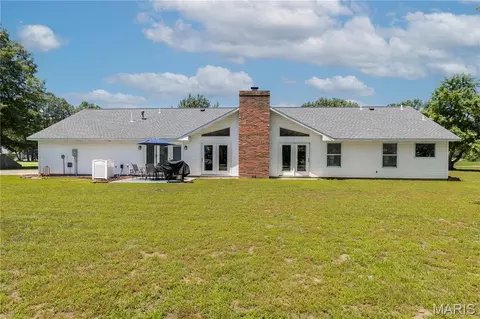 Exterior - 106 Heather St, Bertrand, MO 63823 photo 3 of 5