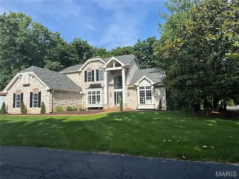 16659 Highland Summit Dr, Wildwood, MO 63011