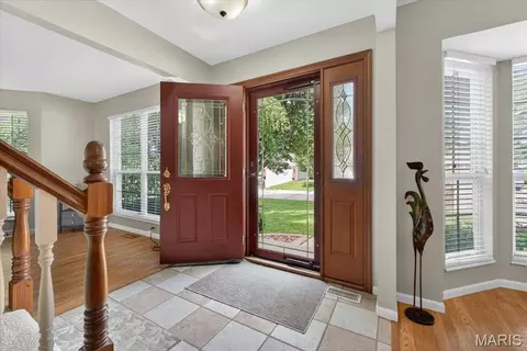 Entry Way - 2 Cotillion Ct, O'fallon, MO 63368 photo 1 of 6