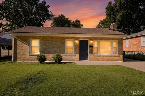 8934 Kathlyn Dr, Saint Louis, MO 63134