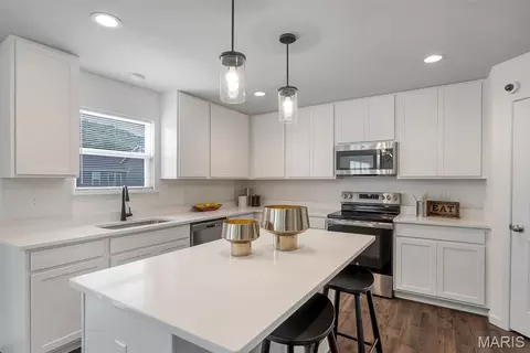 Kitchen - 2508 Chukka Dr, Eureka, MO 63025 photo 4 of 4