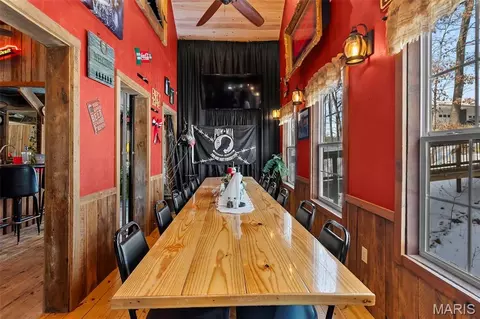 Dining - 4940 County Road 532, Jackson, MO 63755 photo 4 of 4