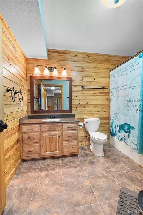 Bath - 4940 County Road 532, Jackson, MO 63755 photo 6 of 8