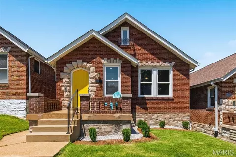 4053 Potomac St, Saint Louis, MO 63116