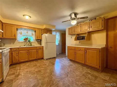 5237 State Highway 72, Jackson, MO 63755 photo 8