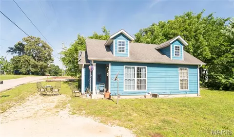 12 W Broadway, Ellsinore, MO 63937 photo 3