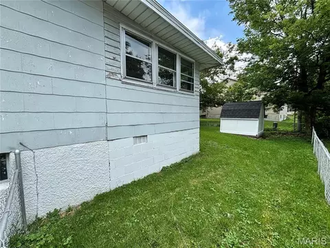 Exterior - 1246 Darr Dr, Saint Louis, MO 63137 photo 5 of 5