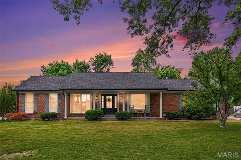 4706 Butler Hill Rd, Saint Louis, MO 63128