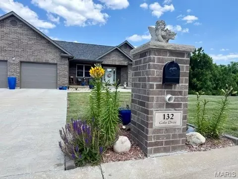 132 Gala Dr, Hannibal, MO 63401