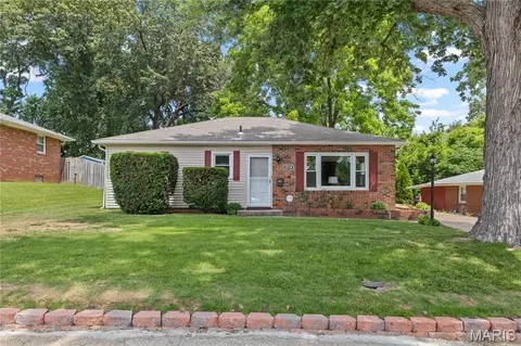 3814 Western Ave, Alton, IL 62002