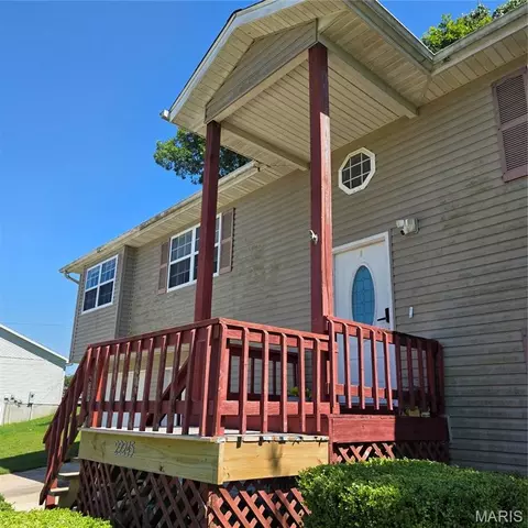 Exterior - 22245 Target Ln, Saint Robert, MO 65584 photo 3 of 15