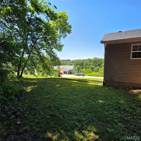 Exterior - 22245 Target Ln, Saint Robert, MO 65584 photo 11 of 15