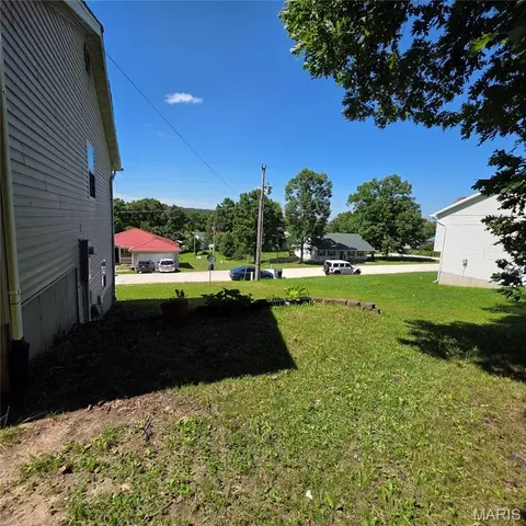 Exterior - 22245 Target Ln, Saint Robert, MO 65584 photo 9 of 15