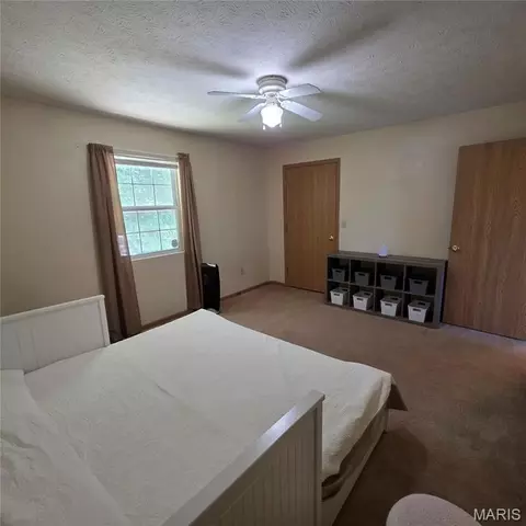 Bedroom - 22245 Target Ln, Saint Robert, MO 65584 photo 1 of 10