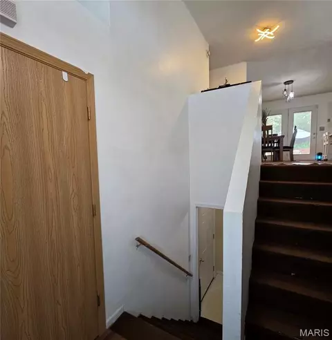 Entry Way - 22245 Target Ln, Saint Robert, MO 65584 photo 1 of 6