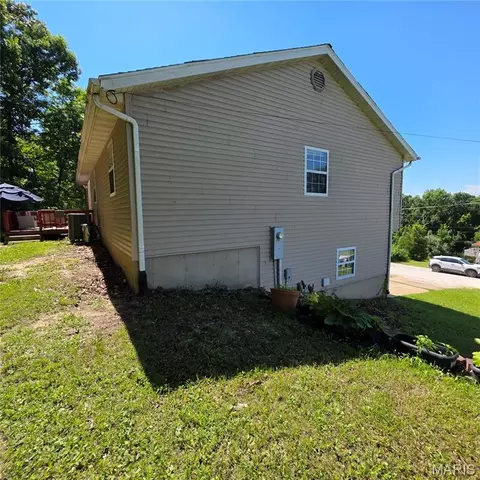 Exterior - 22245 Target Ln, Saint Robert, MO 65584 photo 14 of 15