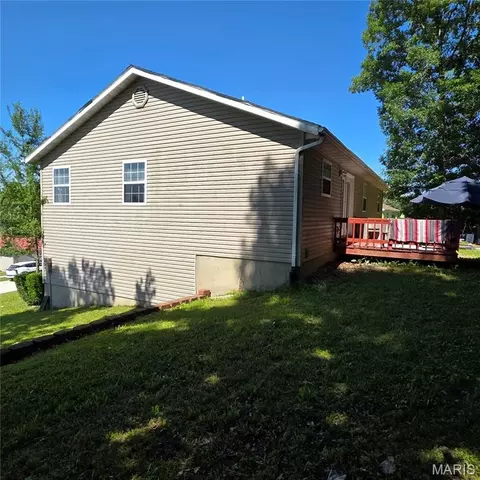 Exterior - 22245 Target Ln, Saint Robert, MO 65584 photo 12 of 15
