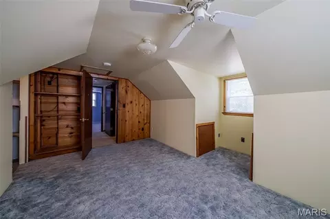 Bedroom - 333 State St, Washington, MO 63090 photo 4 of 7