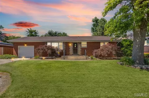318 California Ave, East Alton, IL 62024