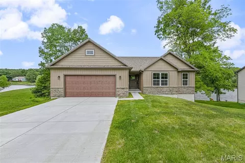 10523 Acorn Dr, Hillsboro, MO 63050