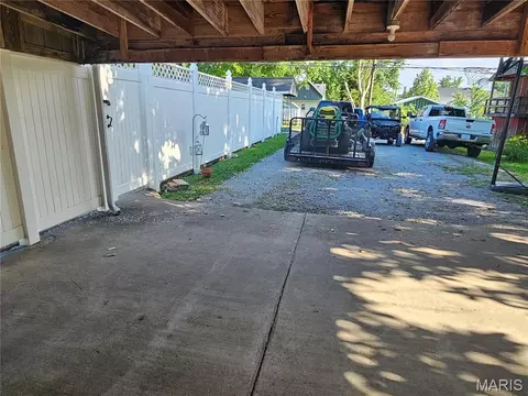 Exterior - 305 E Pine St, Percy, IL 62272 photo 13 of 13