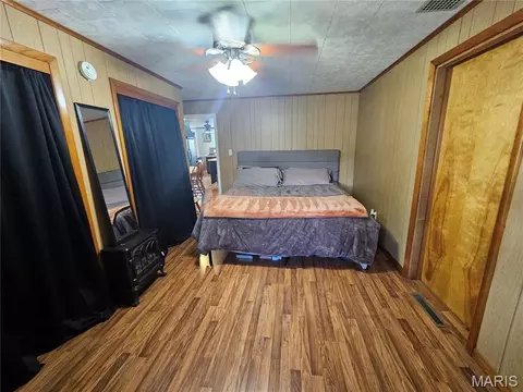 Bedroom - 305 E Pine St, Percy, IL 62272 photo 1 of 3