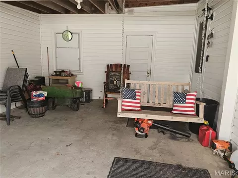 Exterior - 305 E Pine St, Percy, IL 62272 photo 5 of 13