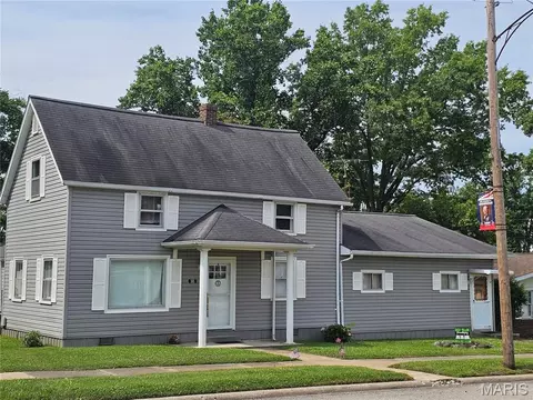 305 E Pine St, Percy, IL 62272