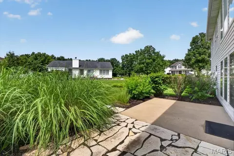 Exterior - 3 Nightfall Ct, O'fallon, MO 63368 photo 5 of 16