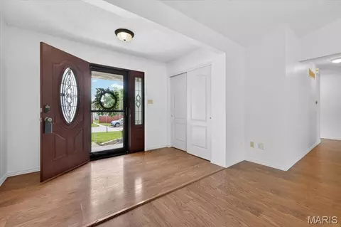 Entry Way - 3 Nightfall Ct, O'fallon, MO 63368 photo 1 of 3