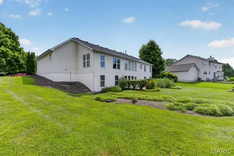 Exterior - 3 Nightfall Ct, O'fallon, MO 63368 photo 9 of 16