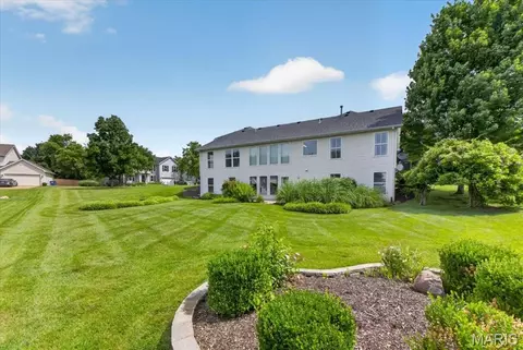 Exterior - 3 Nightfall Ct, O'fallon, MO 63368 photo 8 of 16