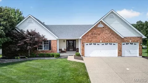 Exterior - 3 Nightfall Ct, O'fallon, MO 63368 photo 12 of 16