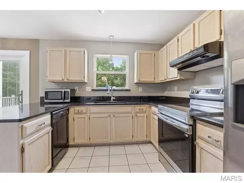 Kitchen - 1408 Appleton Ct, Arnold, MO 63010 photo 4 of 4