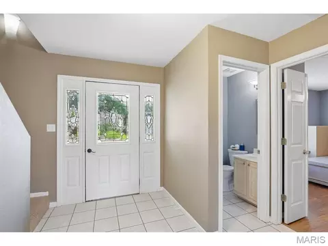 Entry Way - 1408 Appleton Ct, Arnold, MO 63010 photo 1 of 2