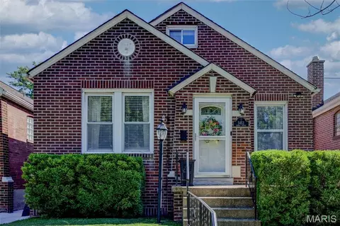 5453 Robert Ave, Saint Louis, MO 63109