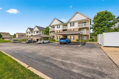 Exterior - 5300 Spring River Dr, O'fallon, MO 63368 photo 8 of 15