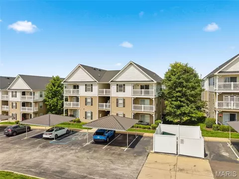 Exterior - 5300 Spring River Dr, O'fallon, MO 63368 photo 9 of 15