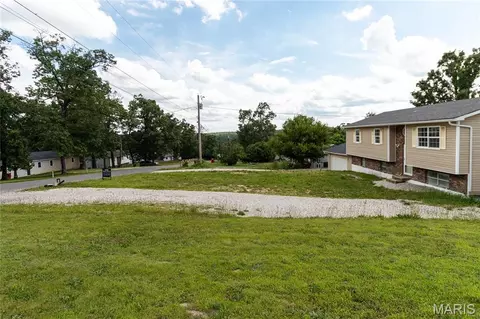 Exterior - 24235 Thames Ln, Saint Robert, MO 65584 photo 2 of 5