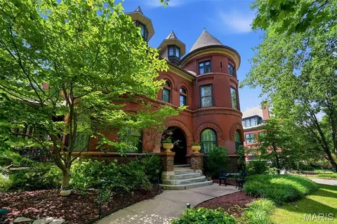 1605 Missouri Ave, Saint Louis, MO 63104