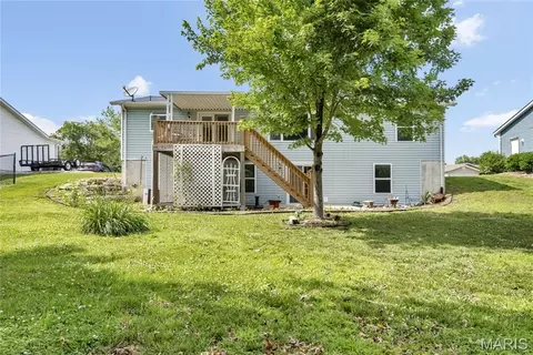 Exterior - 41 Graystone Dr, Troy, MO 63379 photo 4 of 6