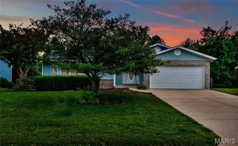 Exterior - 41 Graystone Dr, Troy, MO 63379 photo 6 of 6