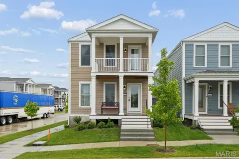 4100 Marais Temps Clair Dr, Saint Charles, MO 63301