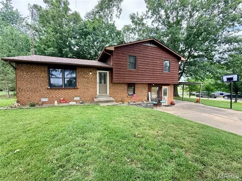 3369 Highway B, Perryville, MO 63775