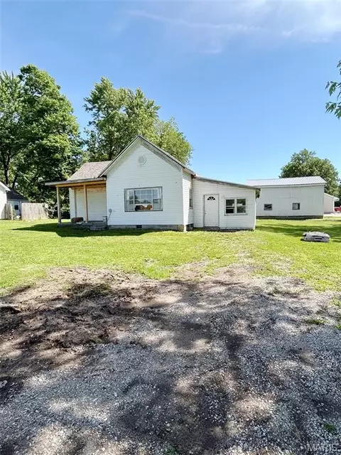 606 N Wentz St, Montgomery City, MO 63361