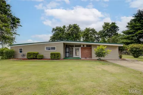 204 S Moore St, Hayti, MO 63851