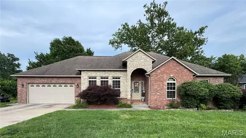 115 Keystone Dr, Jackson, MO 63755